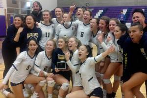 Bellevue wins a thriller to claim league tournament crown
