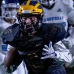 Bellevue runs past Meadowdale, 57-21